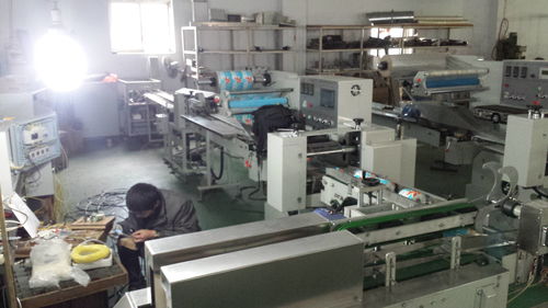 誠信鑄就品質(zhì)，專業(yè)成就未來——青微衛(wèi)生紙包裝機械廠家的設(shè)備與服務(wù)